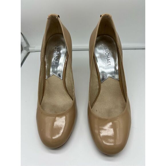 Michael Kors button back heels - Picture 1 of 9